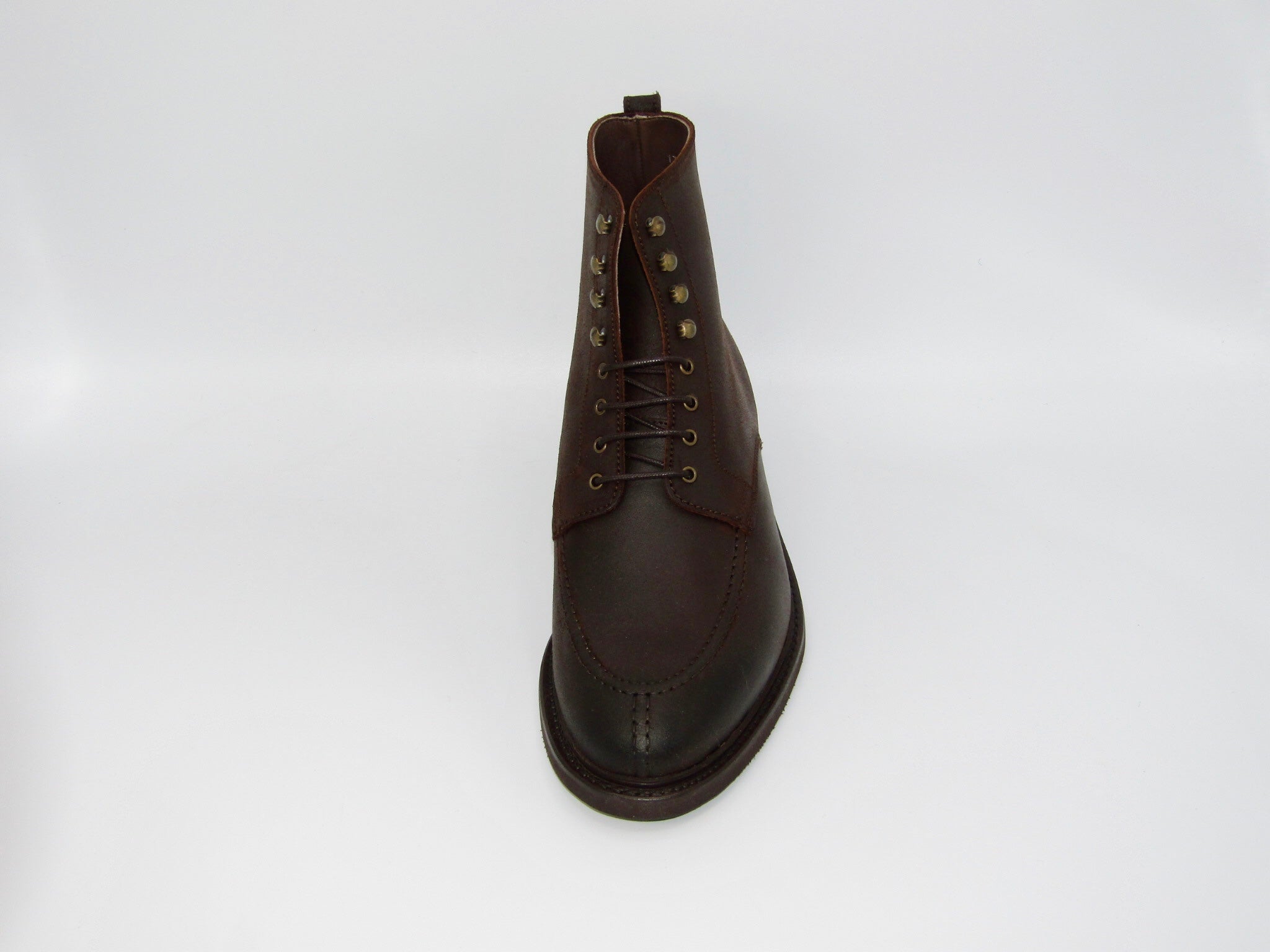 Berwick 623 Waxy Brown Suede